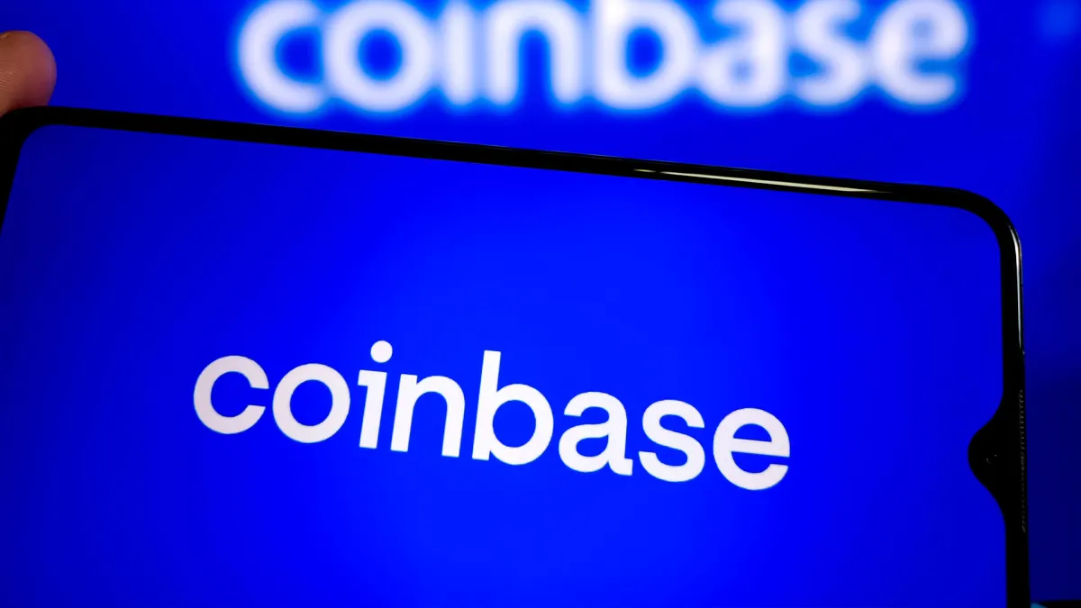 Coinbase báo lãi lớn trong quý 2 nhưng cổ phiếu vẫn lao dốc: Cảnh báo cho thị trường tài sản số?