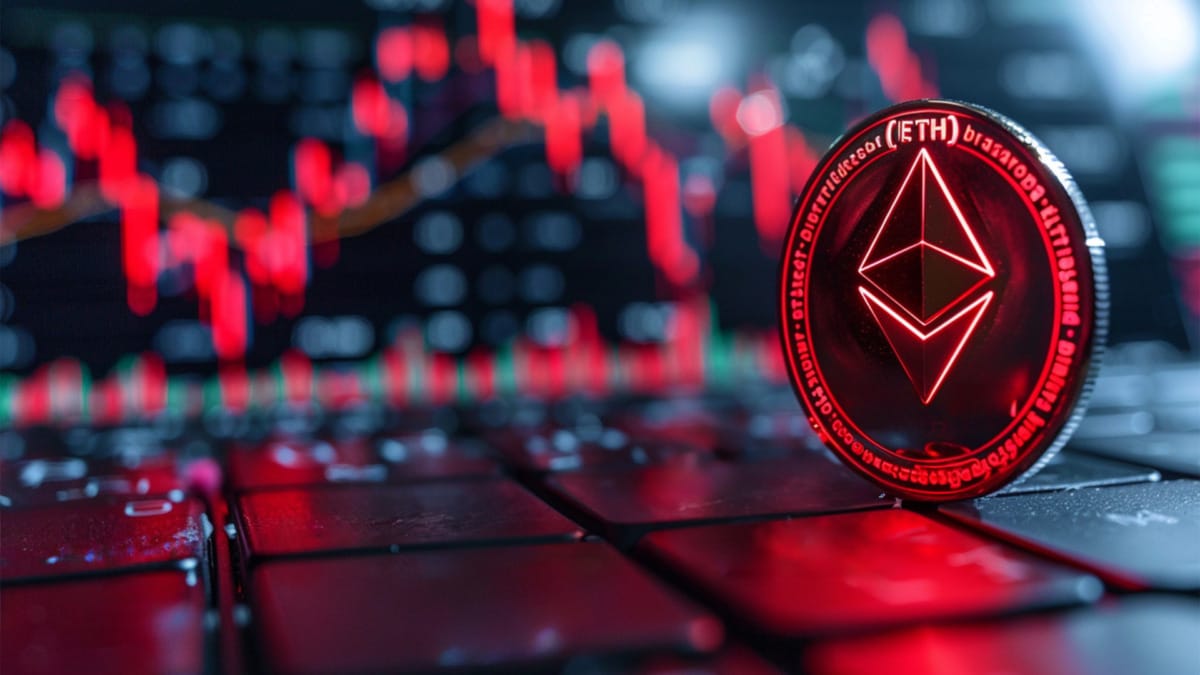 Doanh thu Ethereum giảm 44% trong tháng 8 dù ETH lập đỉnh lịch sử