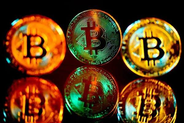 Tin tức Crypto hôm nay: Thị trường 24/7, Quỹ Bitcoin 1 tỷ USD và bê bối tin nhắn bị xóa tại SEC